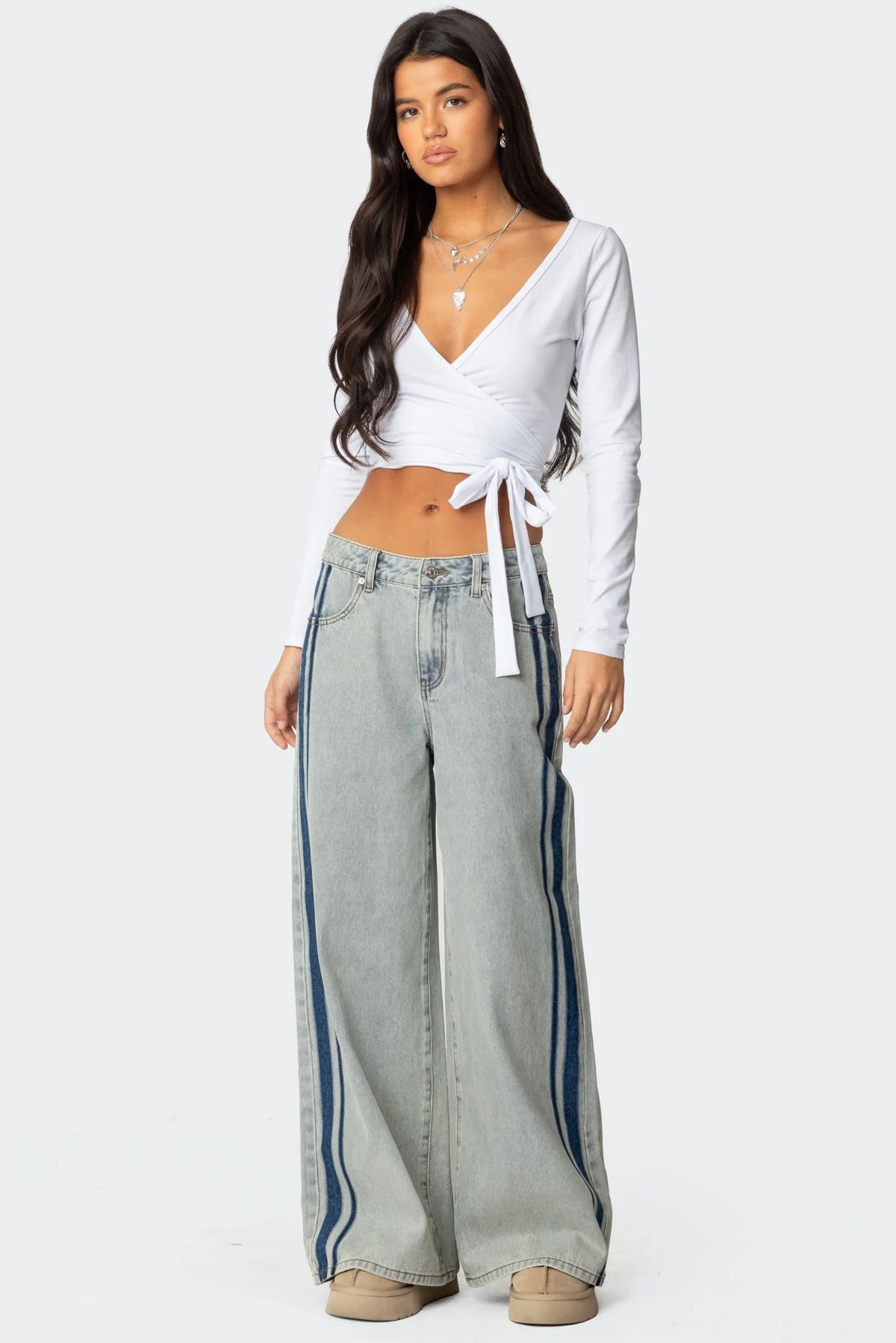Side Stripe Washed Low Rise Baggy Jeans