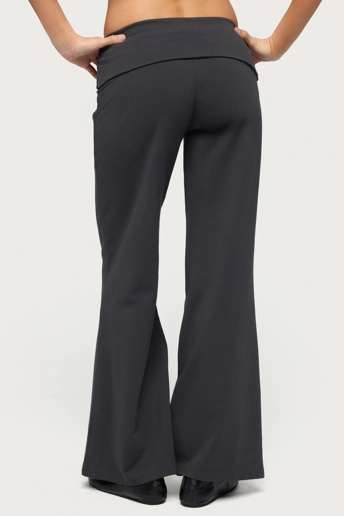 Petite Wide Leg Foldover Trousers - Image 4