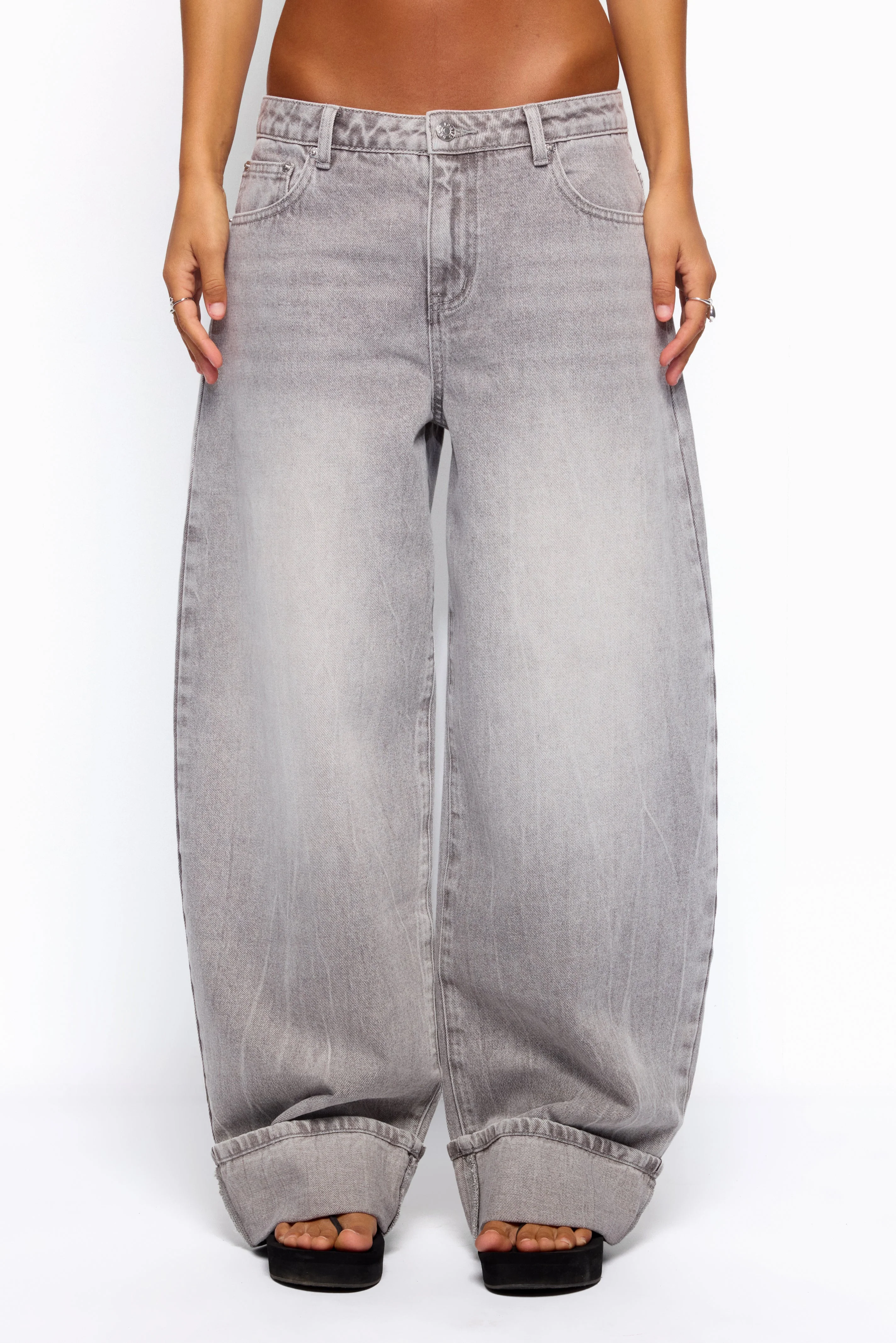 Kella Low Rise Baggy Jeans - Image 3