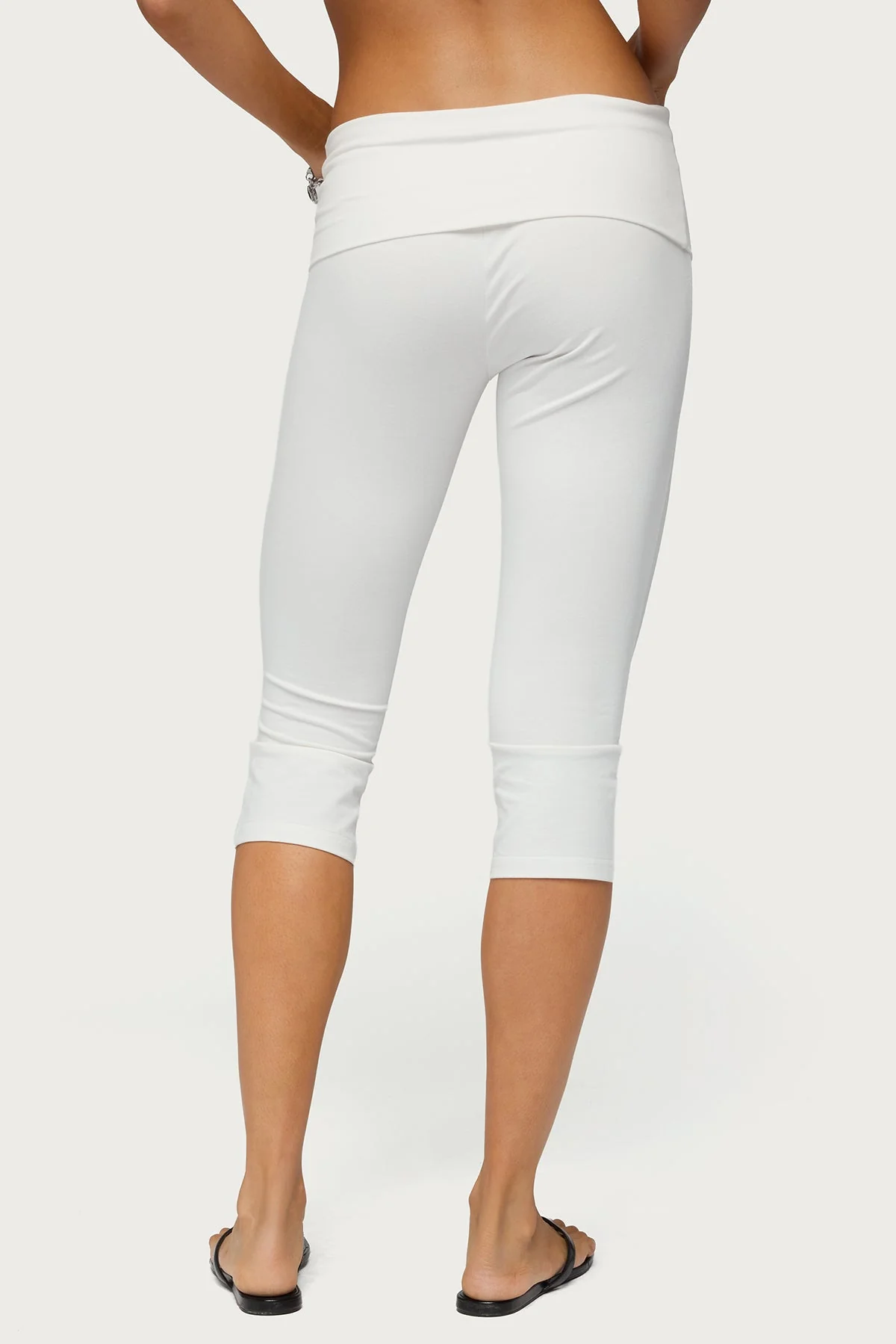 Rocio Foldover Capri Trousers - Image 5