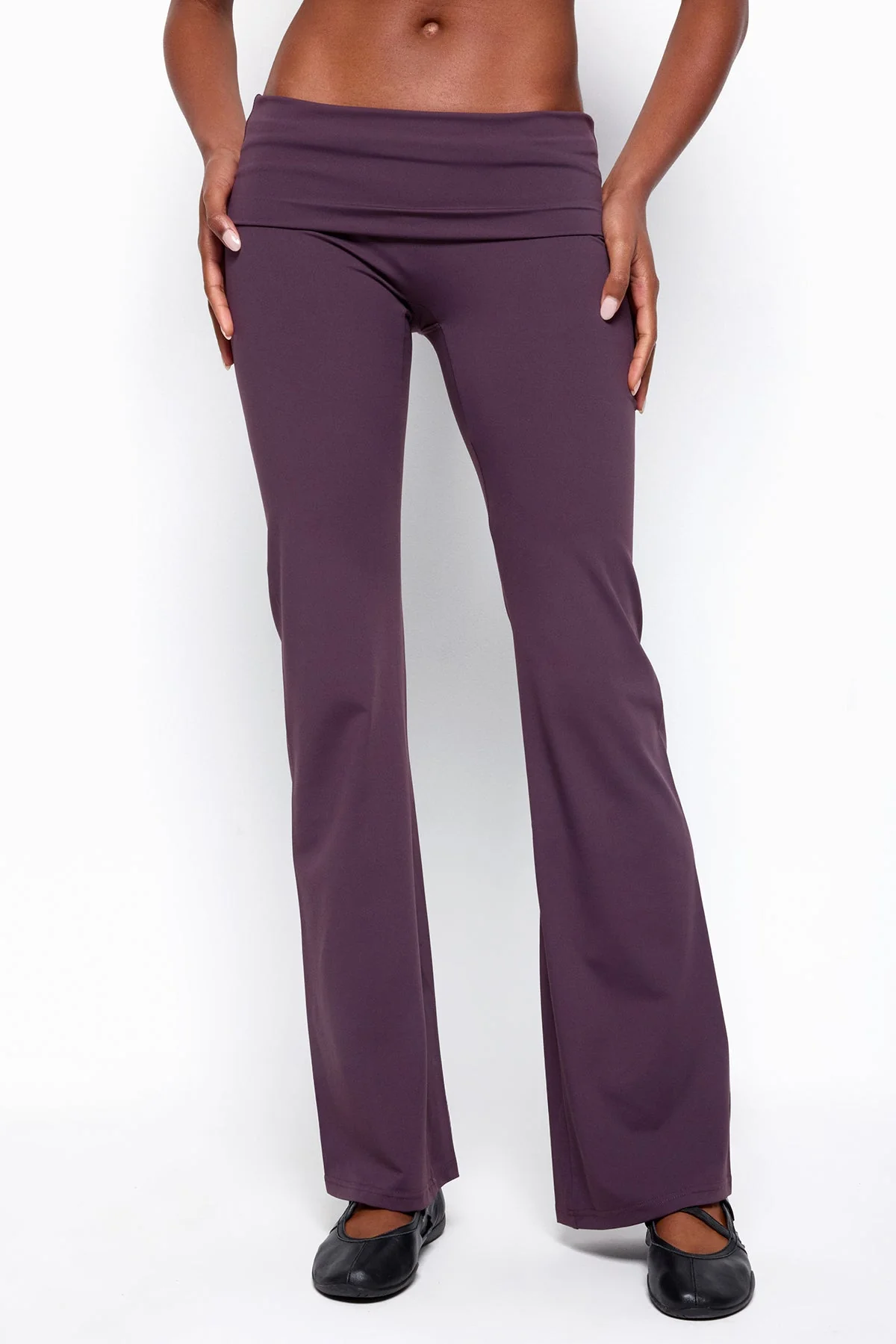 Oriane Foldover Flared Leggings - Image 2