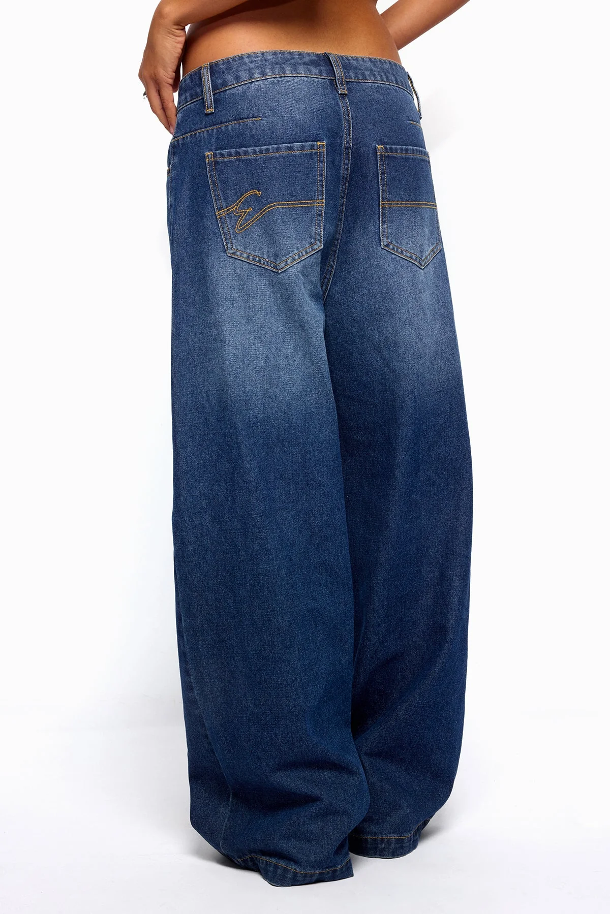 Nichol Low Rise Baggy Jeans - Image 6